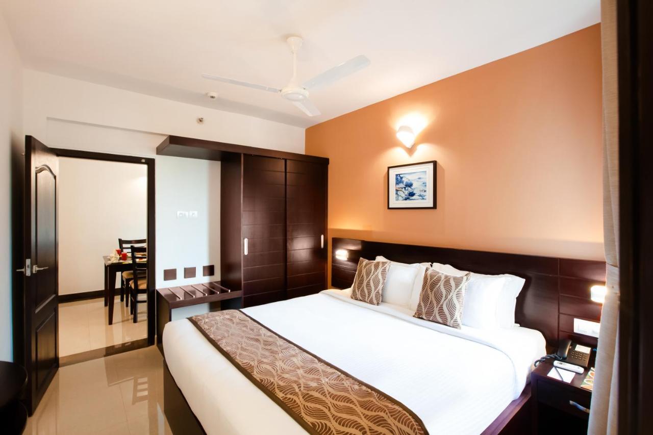 Sterling Thekkady Hotel Екстериор снимка