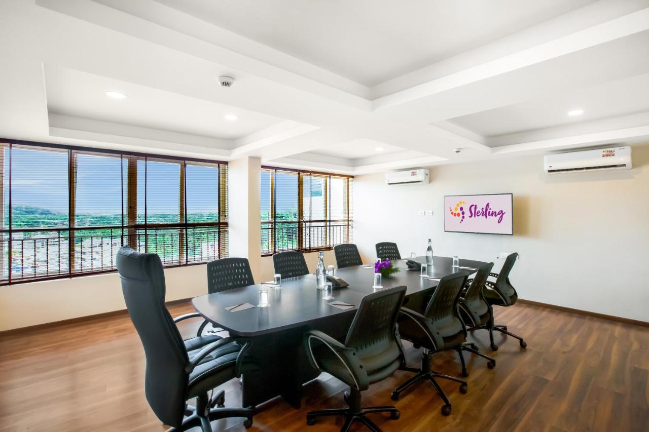 Sterling Thekkady Hotel Екстериор снимка