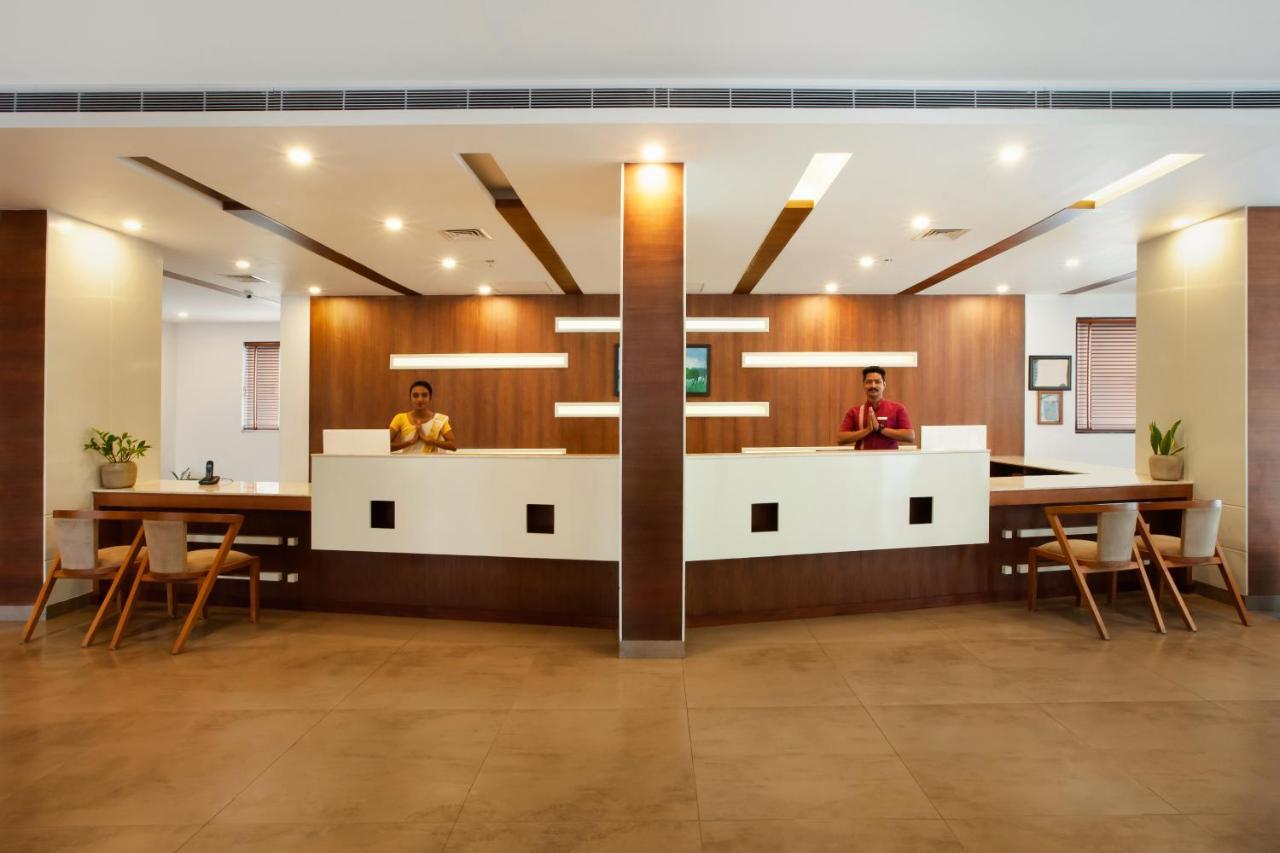 Sterling Thekkady Hotel Екстериор снимка